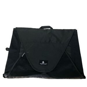 Eagle Creek Luggage Garment Folder Black Travel Handle Flap Closure Minimalist J